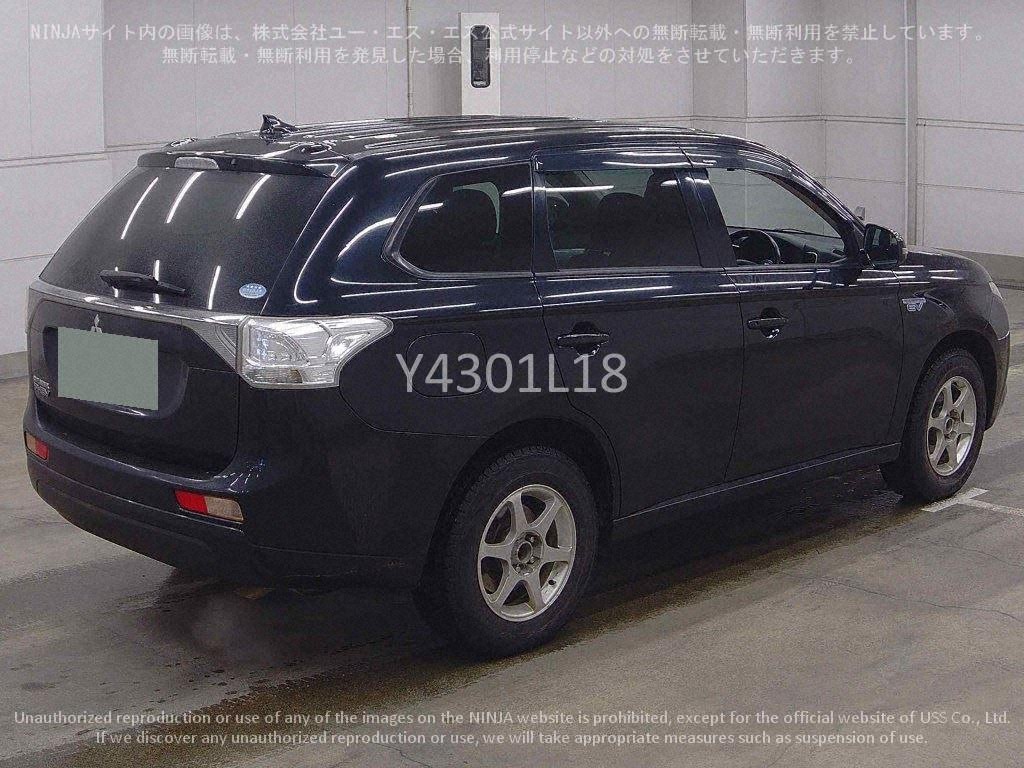 Image of 2014 MITSUBISHI OUTLANDER PHEV