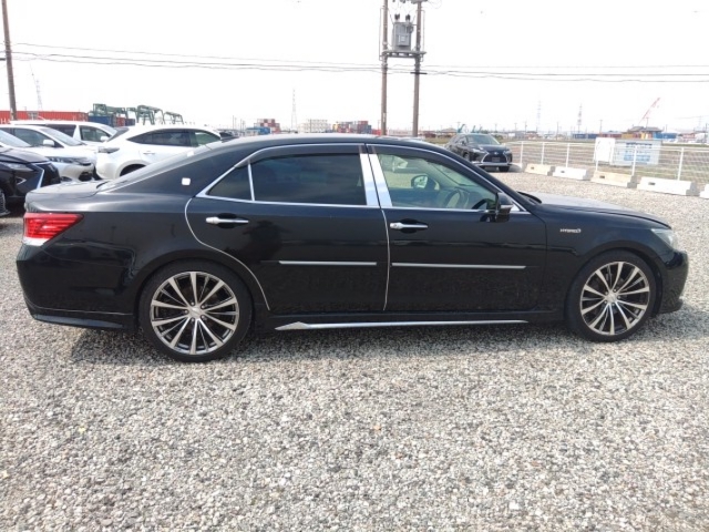 Image of 2013 Toyota CROWN MAJESTA