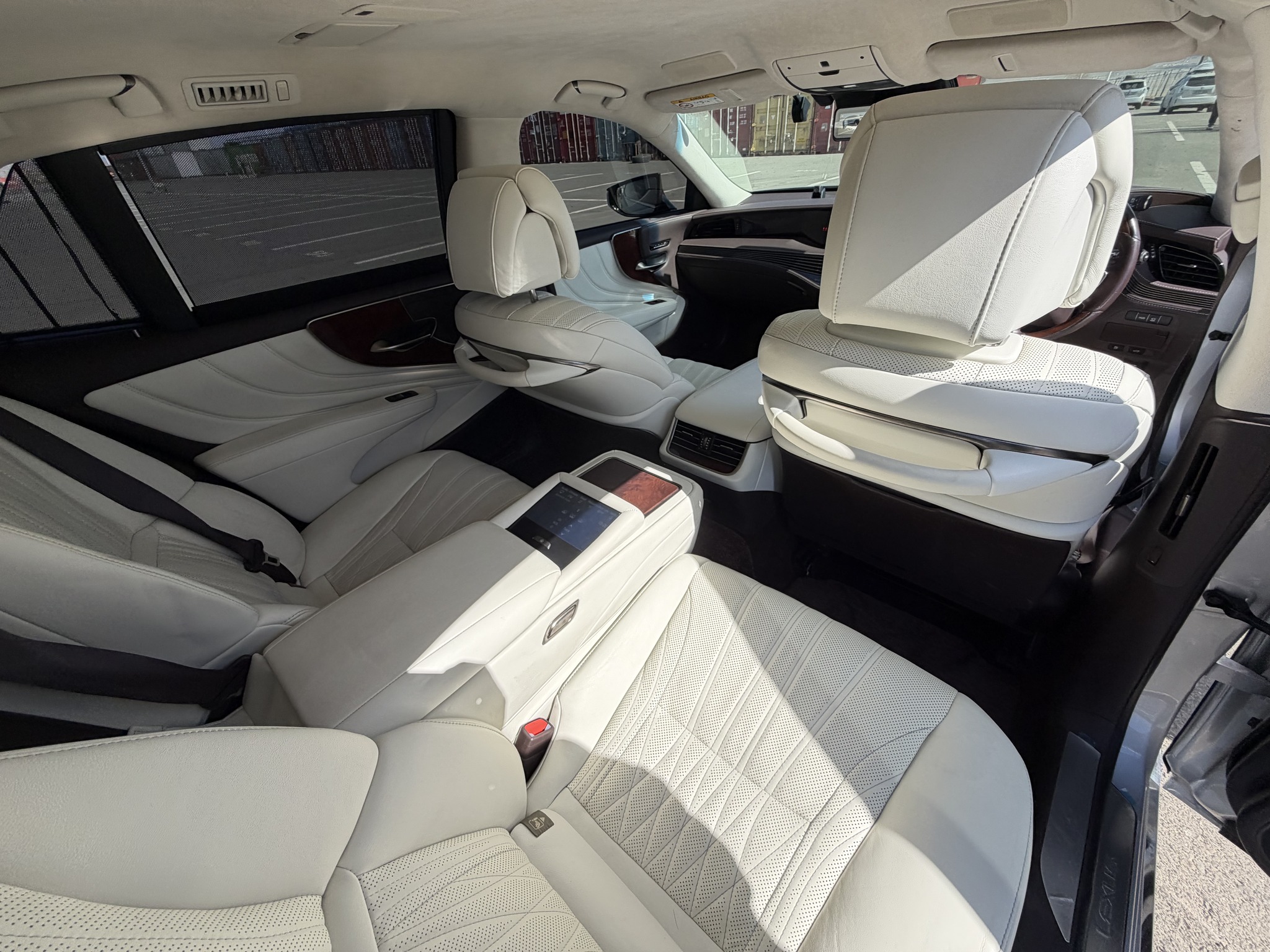 Image of 2019 LEXUS LC500h